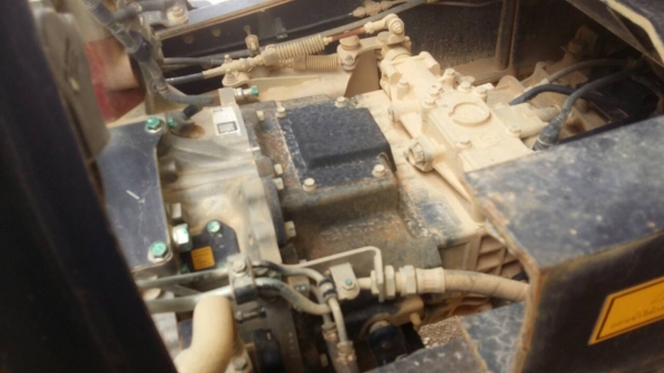 รถฮีโน่ 10 ล้อดั้ม FM8J  251 แรงม้า. ปี 56 ( รถวิ่ง 1x,xxx กว่า กม. ) , ( มีขาย 2 คัน. )      สนใจติดต่อ 081 - 6079515