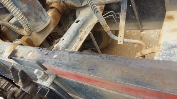 รถฮีโน่ 10 ล้อดั้ม FM8J  251 แรงม้า. ปี 56 ( รถวิ่ง 1x,xxx กว่า กม. ) , ( มีขาย 2 คัน. )      สนใจติดต่อ 081 - 6079515