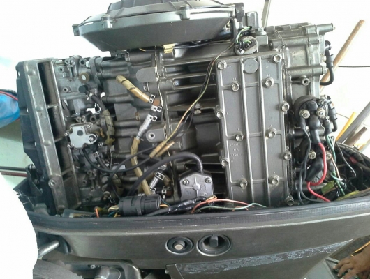 ขออนุญาติขายคับ...มือ2 จ้า.....เรือตกปลาป้อมกลาง 14.6ฟุต เครื่องSuzuki 65 ทริมไฟฟ้า อุปกรณ์สมบูรณ์