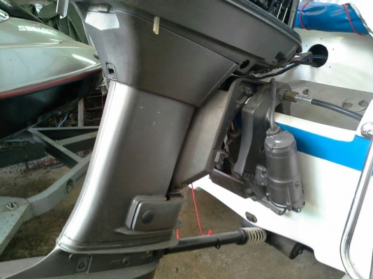 ขออนุญาติขายคับ...มือ2 จ้า.....เรือตกปลาป้อมกลาง 14.6ฟุต เครื่องSuzuki 65 ทริมไฟฟ้า อุปกรณ์สมบูรณ์