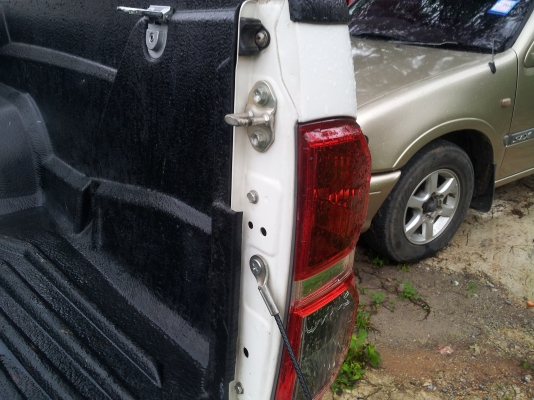 TOYOTA VIGO CHAMP E 4*4 เครื่อง2500cc รถสวยๆเดิมๆสภาพนางฟ้า TOYOTA VIGO CHAMP E 4*4 เครื่อง2500cc รถสวยๆเดิมๆสภาพนางฟ้า