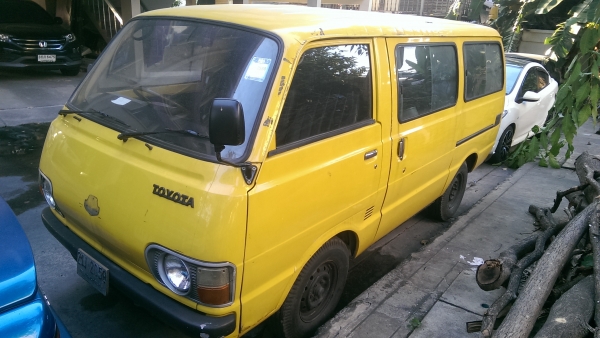 ขายรถตู้โตโยต้าหัวแตงโม