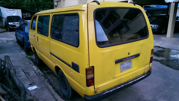 ขายรถตู้โตโยต้าหัวแตงโม