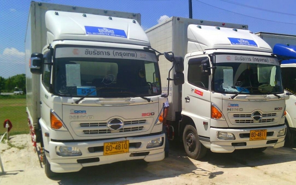 ราคา(920,000บ) หกล้อ  HINO FC 9JJLA175แรงซีรีย์500 สภาพเยี่ยมสวย(นางฟ้า)รถใช้งานน้อย เอกสารทะเบียนพร้อม (มี5คัน) สวยจัดทุกคัน ครับ