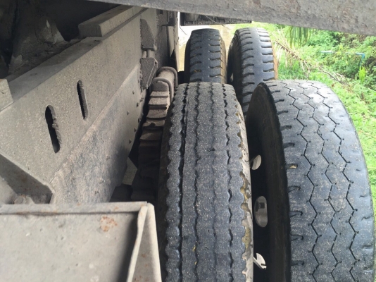 ขายรถ10ล้อดั้มพ์ HINO FM3HNLD เครื่อง 240แรงม้า เกียร์ธรรมดาสโลกลาง สนใจโทร 081-970-1072