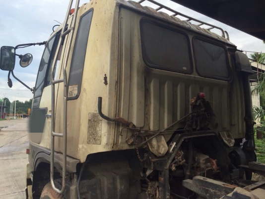 ขายรถ10ล้อดั้มพ์ HINO FM3HNLD เครื่อง 240แรงม้า เกียร์ธรรมดาสโลกลาง สนใจโทร 081-970-1072