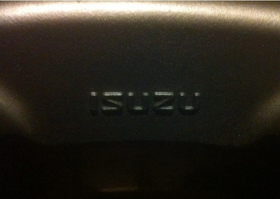 ล้อแม็กเล็บเหยี่ยว isuzu แท้ ขอบ16 สภาพสวย