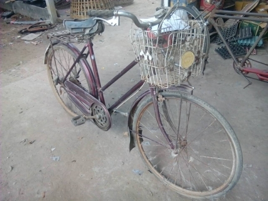 จักรยานโบราณ สภาพเดิมๆ ปั่นได้ ใช้งานได้ปกติ จักรยานโบราณ สภาพเดิมๆ ปั่นได้ ใช้งานได้ปกติ