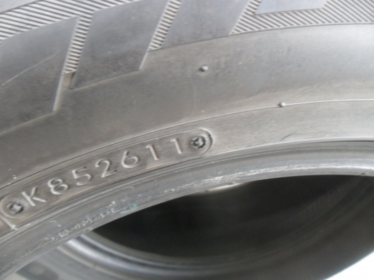 ยาง TOYO 235/55R19ปี11 สวยๆ 4 เส้น ราคา 4000 บาท ยาง TOYO 235/55R19ปี11 สวยๆ 4 เส้น ราคา 4000 บาท