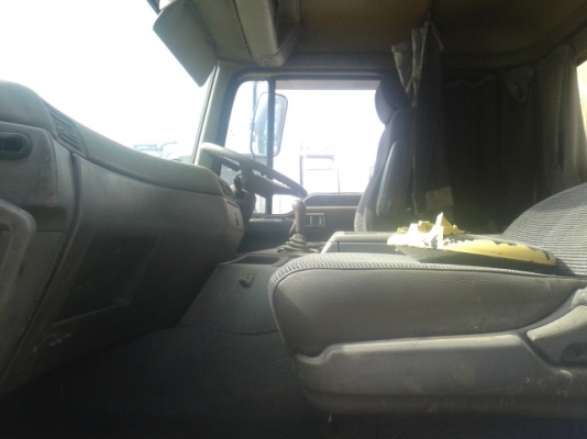 ขายแล้วบรรทุก2เพลา12ล้อติดเครน4.5ตัน เครื่องP11C รถสวยพร้อมใช้งาน ขายแล้วบรรทุก2เพลา12ล้อติดเครน4.5ตัน เครื่องP11C รถสวยพร้อมใช้งาน