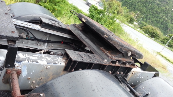 นิสสัน UD 350 นิสสัน UD 350