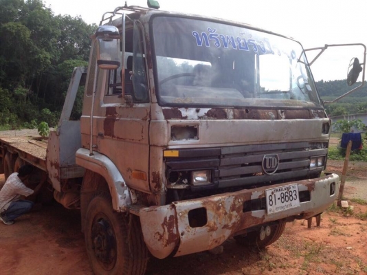 10 ล้อท้ายลาด 230 แรง ปี2538 สถาพดีใช้ได้ รถสีไม่ค่อยสวย รถมีสนิมบ้างตามสภาพต้องเอาไปเก็บงานบ้าง เล่มพร้อม