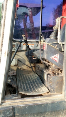 รถแบคโฮ MITSUBISHI MM45B แถมฟรีหัวแย๊กซ์อย่างดี.