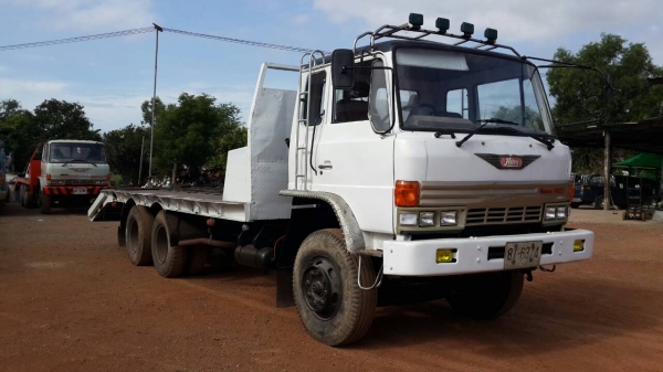 ขายด่วน SUMO 227 ท้ายลาดเหล็กบีมร้อย มีสโล เครื่อง 220 จิฟฟี่ ขายด่วน SUMO 227 ท้ายลาดเหล็กบีมร้อย มีสโล เครื่อง 220 จิฟฟี่