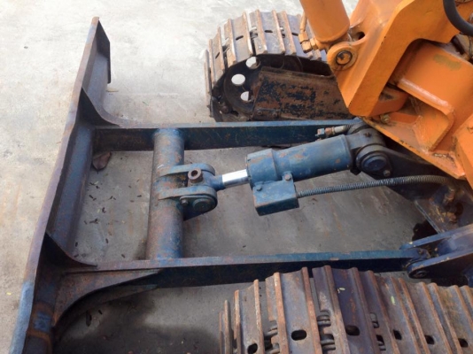 KOMATSU PC30-3 รถเก่านำเข้าจากญี่ปุ่นไม่เคยใช้งานในไทย สภาพพร