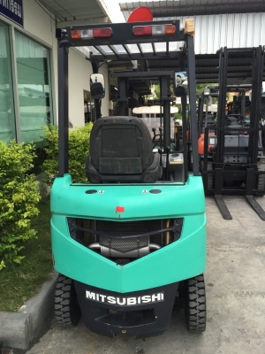 ขายด่วนรถยกโฟร์คลิฟท์ 1 ตัน ยี่ห้อMITSUBISHI (รุ่นใหม่ล่าสุด) ขายด่วนรถยกโฟร์คลิฟท์ 1 ตัน ยี่ห้อMITSUBISHI (รุ่นใหม่ล่าสุด)