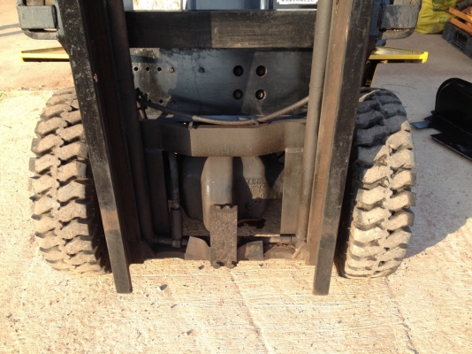 ขายรถยกTCMเครื่องเบนซินZ24ยกได้2ตันเสาสูง4.ม.สภาพสวยยางใหม่ขายราคา125000฿โทร0984980081คับ ขายรถยกTCMเครื่องเบนซินZ24ยกได้2ตันเสาสูง4.ม.สภาพสวยยางใหม่ขายราคา125000฿โทร0984980081คับ