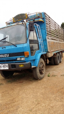 สิบล้อ1เพา อีซูซุ ร็อค175แรง พาเวอร์ ทิฟฟี  สภาพดีสวยพร้อมใช้ ทะเบียนพร้อมโอน