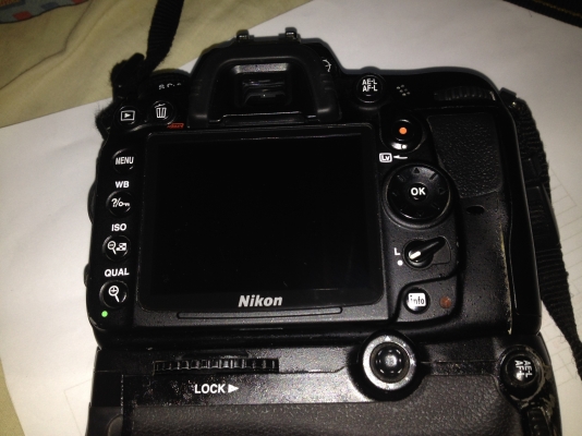 ขายกล้อง D7000 พร้อมเลนส์ tamron 17-50 f2.8 vc