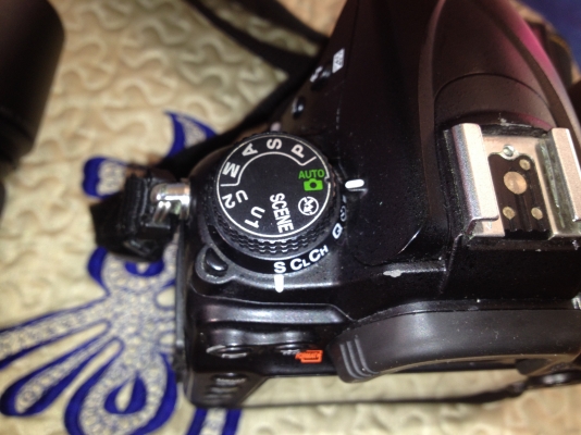 ขายกล้อง D7000 พร้อมเลนส์ tamron 17-50 f2.8 vc