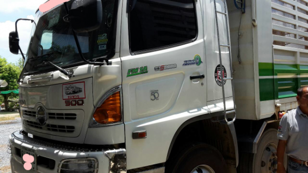 ขายดาวน์รถบรรทุก 24 ล้อพ่วงแม่ลูกดัมพ์ ISUZU DECA 344 แรงม้าปี 2556 ลูกพ่วง 3 เพลาไมล์ 120000 ขายดาวน์ 1350000