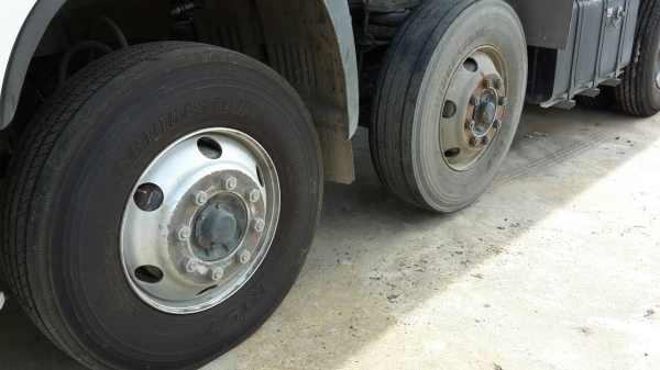 ขายดาวน์รถบรรทุก 24 ล้อพ่วงแม่ลูกดัมพ์ ISUZU DECA 344 แรงม้าปี 2556 ลูกพ่วง 3 เพลาไมล์ 120000 ขายดาวน์ 1350000