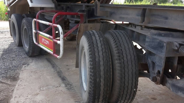 ขายดาวน์รถบรรทุก 24 ล้อพ่วงแม่ลูกดัมพ์ ISUZU DECA 344 แรงม้าปี 2556 ลูกพ่วง 3 เพลาไมล์ 120000 ขายดาวน์ 1350000