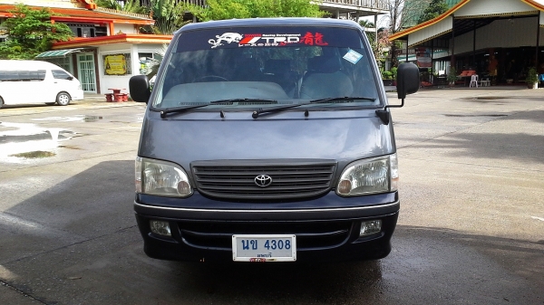 TOYOTA HIACE 3.0 ปี2003