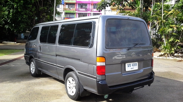 TOYOTA HIACE 3.0 ปี2003