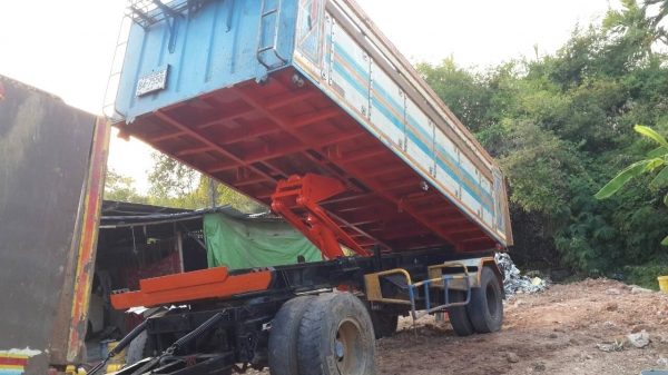 ขายดาวน์รถพ่วง 18 ล้อดั้ม แม่-ลูก กระบะปิเนียม ยี่ห้อ Hino รุ่น Mega FM2P ขายดาวน์รถพ่วง 18 ล้อดั้ม แม่-ลูก กระบะปิเนียม ยี่ห้อ Hino รุ่น Mega FM2P