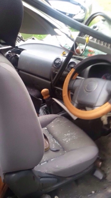 ดีเเมกค์เเคป เครื่องเกียรสวยมากเเยกขายได้ทุกอย่างหรือกระบะเเละช่วงล่างทะเบียนเเจ้งจอด