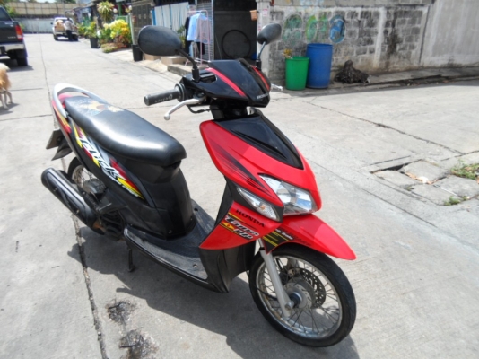 ขายฮอนด้าคลิกคาร์บูปี50เครื่องดีสตาร์ทมือ