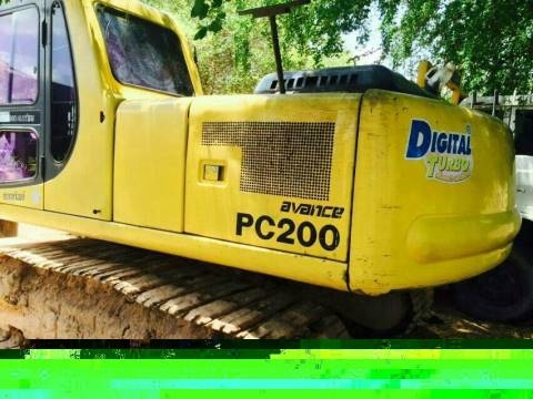 ขายรถแบคโฮ KOMATSU pc 200-6ไฟฟ้าครบช่วงล่างดีเอกสารพร้อมราคา 999,000 ขายรถแบคโฮ KOMATSU pc 200-6ไฟฟ้าครบช่วงล่างดีเอกสารพร้อมราคา 999,000
