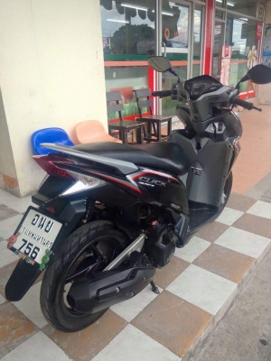Honda Click 125 i ปี 2555 รุ่น idling stop (ล้อแม็กซ์แท้) ตัวท๊อป สีดำ รถสวยเท่ห์มากๆ Honda Click 125 i ปี 2555 รุ่น idling stop (ล้อแม็กซ์แท้) ตัวท๊อป สีดำ รถสวยเท่ห์มากๆ