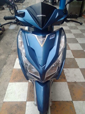 Honda Click 125 i รถปลายปี 2555 รุ่น idling stop (ล้อแม็กซ์แท้) ตัวท๊อป สีน้ำเงินเทา รถสวยมากๆ