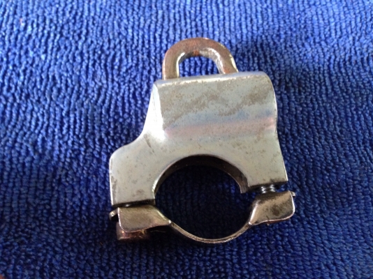 กุญแจล็อคหมวกกันน็อคเค125แท้