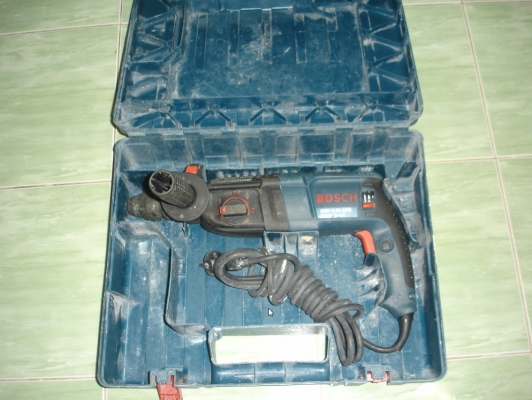 ขายสว่านโรตารี่ Bosch รุ่น GBH 2-26 DFR(800W.)ถอดเปลี่ยนหัวได้