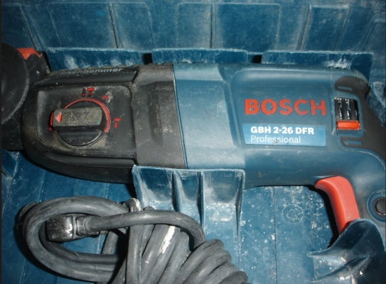 ขายสว่านโรตารี่ Bosch รุ่น GBH 2-26 DFR(800W.)ถอดเปลี่ยนหัวได้