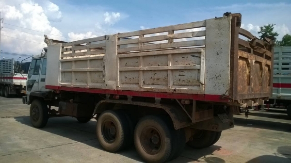 ขายไอ้หลง FN527M-TD เครื่อง 6D16 195 แรงม้า เพลาบุ๋ม คัสซีสวยตลอดเส้น เกียร์ 10 สปีด ทะเบียนพร้อมโอน จัดแนนซ์ให้ด้วยครับ