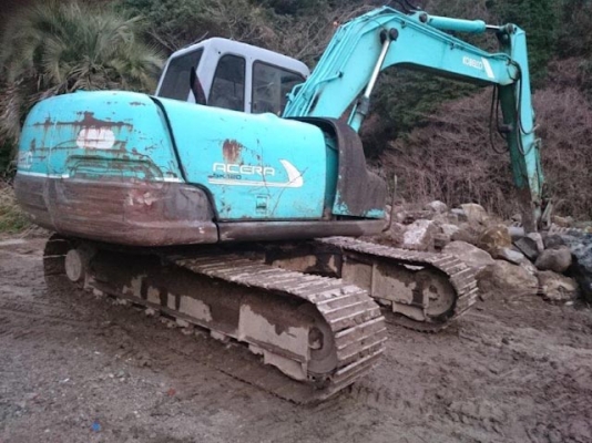 ขาย Kobelco SK120-3 อาร์มพิเศษพร้อมไลน์หัวหัวเจาะ แทรค70ซม. ราคาไม่แพงครับ