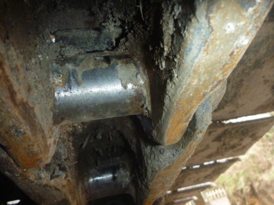 ขาย Kobelco SK120-3 อาร์มพิเศษพร้อมไลน์หัวหัวเจาะ แทรค70ซม. ราคาไม่แพงครับ