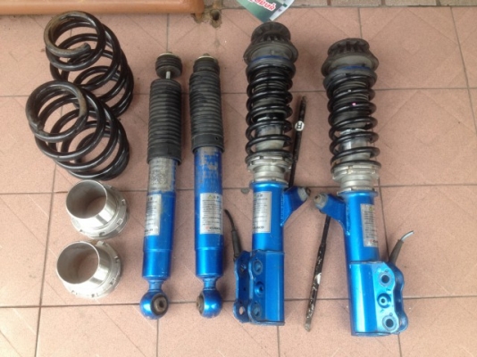 โช้คปรับเกลียว CUSCO ใส่ JAZZ ครบชุดสภาพสวยเเห้งๆไม่เคยใช้งานในไทย