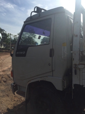 ขายรถ6ล้อรั้ว HINO FB2WGKA เครื่อง 120แรงม้า กะบะยาว5เมตร สนใจโทร 081-970-1072