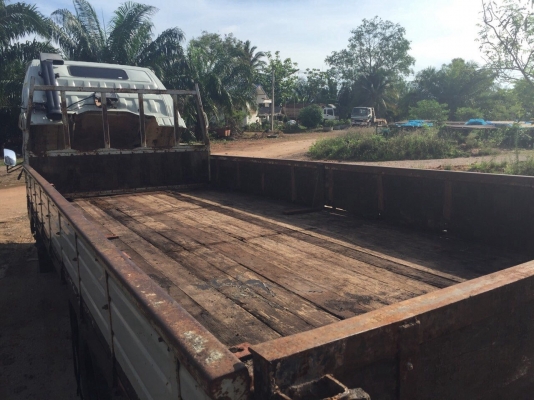 ขายรถ6ล้อรั้ว HINO FB2WGKA เครื่อง 120แรงม้า กะบะยาว5เมตร สนใจโทร 081-970-1072
