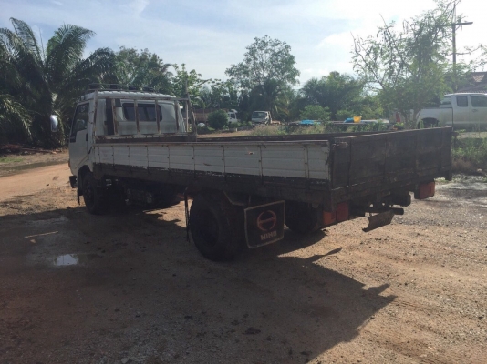 ขายรถ6ล้อรั้ว HINO FB2WGKA เครื่อง 120แรงม้า กะบะยาว5เมตร สนใจโทร 081-970-1072 ขายรถ6ล้อรั้ว HINO FB2WGKA เครื่อง 120แรงม้า กะบะยาว5เมตร สนใจโทร 081-970-1072