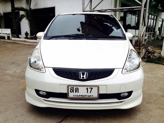 Honda Jazz Cool สีขาวมุก TOP สุด รถบ้าน ขายถูก สวยระดับนางฟ้า ยังอาย