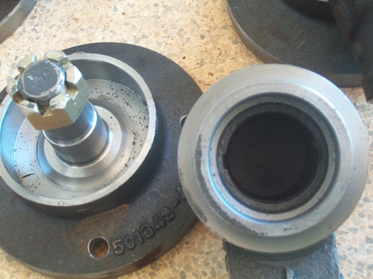 ขายบัวผานพร้อมลูกปืน