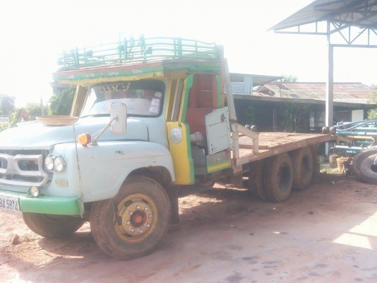 ขายสิบล้อหัวยาว หางปลา