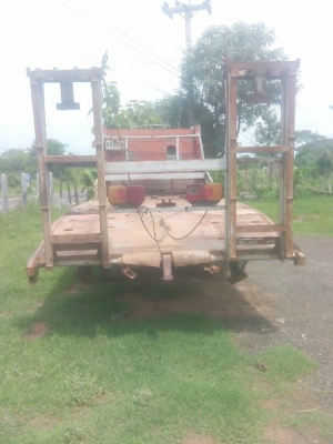 ขายสิบล้อหัวยาว หางปลา