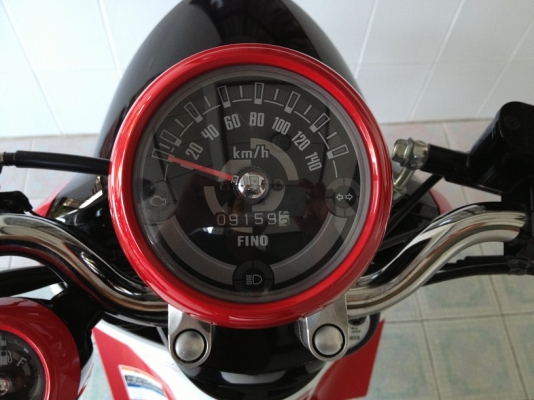 Fino Fi รถบ้าน วิ่ง9000 ปี57 (ของแถม 4 รายการ)